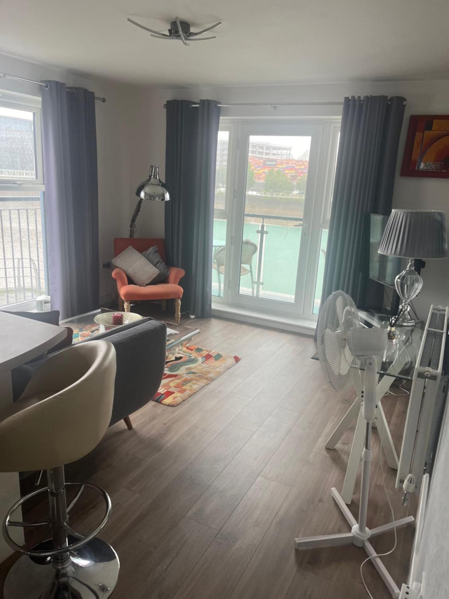 Luxury Riverside 2 Bedroomed Apartment With Balcony Newport  Eksteriør bilde